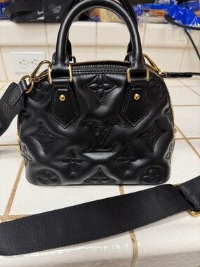 Louis Vuitton Alma BB Bubblegram